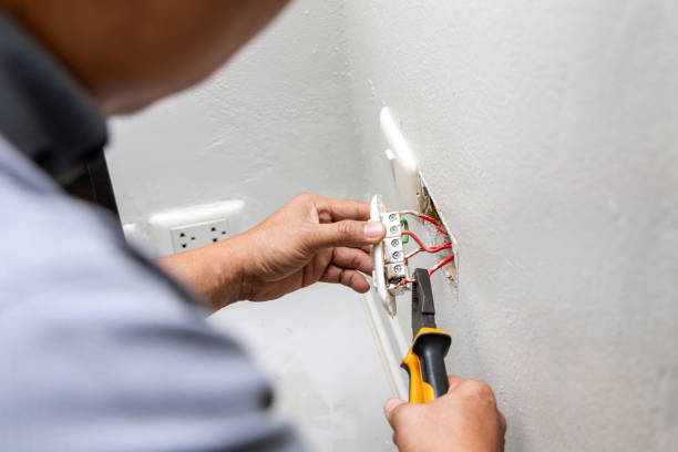 Best Circuit Breaker Repair  in Cheney, KS